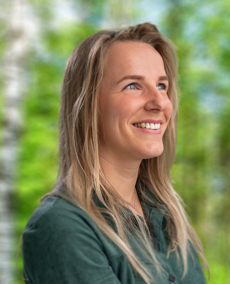 Carola Bos